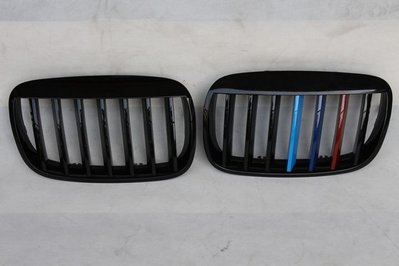 D18123114 BMW X5 E70 07-10年 X6 E71 08-14年 寬版 亮黑 三色 鼻頭 水箱罩