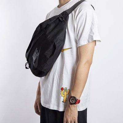 95折免運上新NIKE HIP PACK 男女運動休閑戶外腰包胸包大斜挎包 BA5751-010