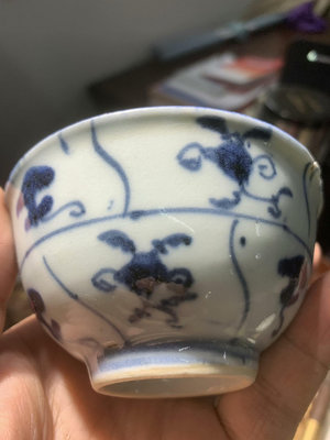 日本回流  清 雍正 靈芝紋碗 茶碗 茶杯 ，口沿有窯帶，如