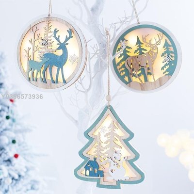 【】圓形木質麋鹿雪人LED發光燈飾掛飾道具迷你聖誕樹裝飾創意 【】lif5788