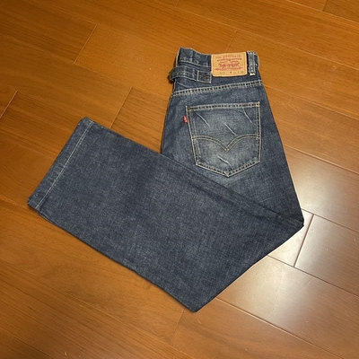 (Size 31/34 版偏小) Levi's 513 復古直筒牛仔褲 （3031-2）