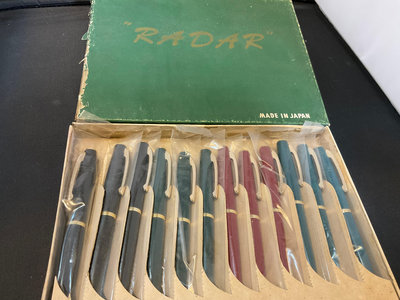 日本老鋼筆之雷達RADAR膠桿膠蓋鋼筆(非派克西華百樂寫樂萬寶龍百利金)