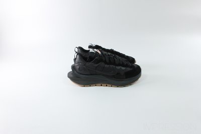【IMPRESSION】Nike sacai VaporWaffle Black and Gum DD1875 001