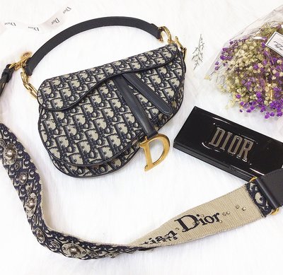 二手旗艦 Christian Dior SADDLE 全新現貨 藍色 緹花布 馬鞍包 附背帶 (中友店) 30501