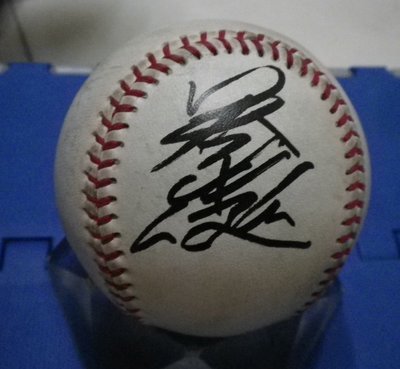 棒球天地--賣場唯一--吳宗峻 簽名富邦悍將練習球.字跡漂亮