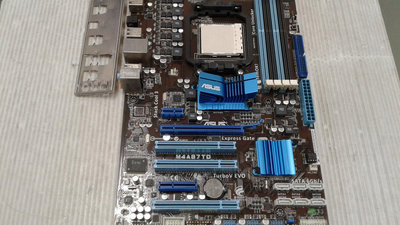 【 創憶電腦 】 華碩 ASUS M4A87TD DDR3 AM3 主機板 附檔板 直購價 500元