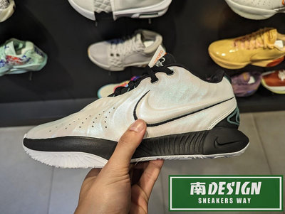 南????2024 3月 NIKE LeBron XXI EP 籃球鞋 氣墊 緩震 實戰 訓練 男款 黑白HF5842-100