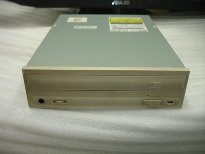 TEAC CD-R56S 6x/24x SCSI 50Pin CD-ROM 燒錄機 Made in Japan