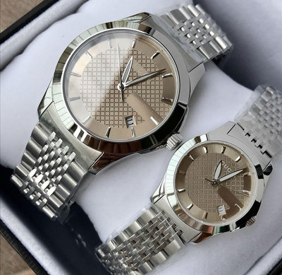GUCCI G-Timeless 格菱灰褐色錶盤 銀色不鏽鋼錶帶 石英 男士手錶 YA126406 女士手錶 YA126503