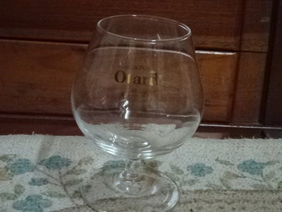 0077【小資禮品】洋酒水晶高腳酒杯收藏/ COGNAC Otard-歐塔  /杯口寬 7CM  高11CM