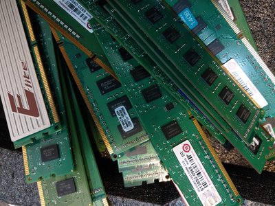 吉祥電腦 二手良品隨意賣 DDR2 256MB 512MB 1G 2G記憶體 售:7$