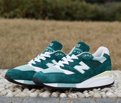 @ A - li 269 NEW BALANCE M998CSAM USA 美製 草原綠 配色 麂皮復古跑鞋