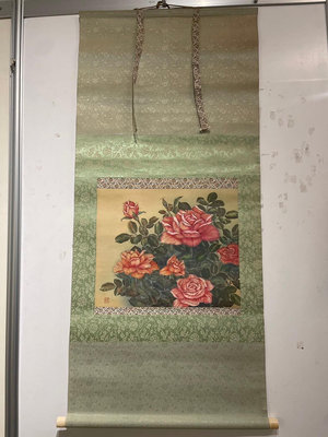 【一点會古美術】彩墨絹本花卉掛軸 日本 名家 茶掛 軸畫  藝術 美術 裝飾 裝潢 掛件 擺設 收藏