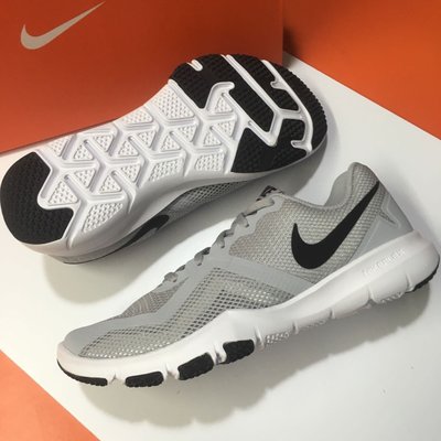 Nike 男 訓練鞋 多功能運動鞋 運動鞋 尺寸：US10.5 倉1