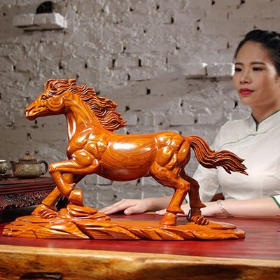 花梨實木雕刻馬擺件木頭根雕一馬當先十二生肖紅木家居裝飾工藝品#有家精品店#