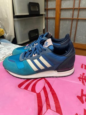 「 二手鞋 」 Adidas 女版運動休閒鞋 US7（藍）97