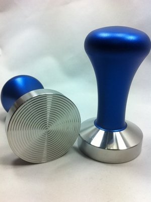 57.5mm 同心圓 填壓器 壓粉器 (陽極藍色) 鋁合金把手 不鏽鋼底 壓棒 粉錘 義式 咖啡