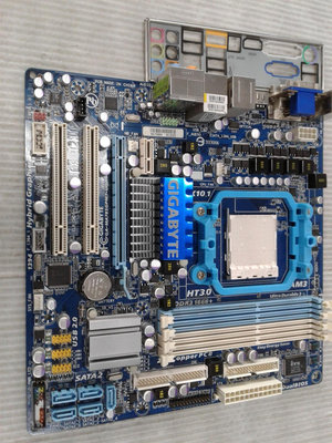 【 創憶電腦 】技嘉 GA-MA785GPMT-UD2H DDR3 AM3 主機板 附檔板 直購價 600元