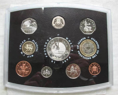2000年英國精制PS銅鎳套幣10枚含5鎊千禧年紀念幣原廠封