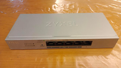 超級新 功能正常 ZyXEL 合勤 GS1200-5HP 網頁管理型5埠Gigabit PoE交換器