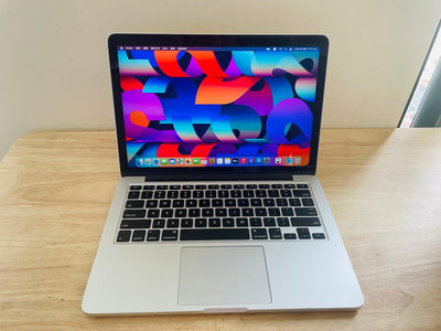 台中 2015年 MacBook Pro Retina 13吋 i5 (2.7) 8G 256G 英文鍵盤 蘋果電腦 36次