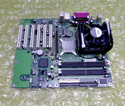 E210882 PLC 控制器 人機介面 伺服驅動器 伺服馬達 變頻器 CPU主機板 PCB 電路板 工控板 自動化零件