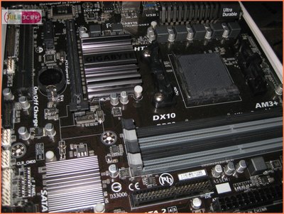 JULE 3C會社-技嘉 GA-78LMT-USB3 AMD 760G/DDR3/超耐久/AM3+/MATX 主機板