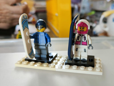 正版樂高人偶 lego 8803-5 8805-16 滑雪男女 2隻