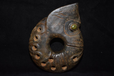 紅山文化隕石豬龍鑲嵌，包漿細膩，，重量2.42千克，1828597【萬寶樓】古玩 收藏 古董