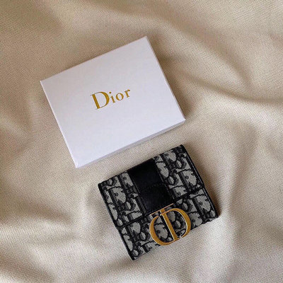 小Z代購#Dior 迪奧多功能小錢包 三折錢夾 黑色短夾 11*10*2cm