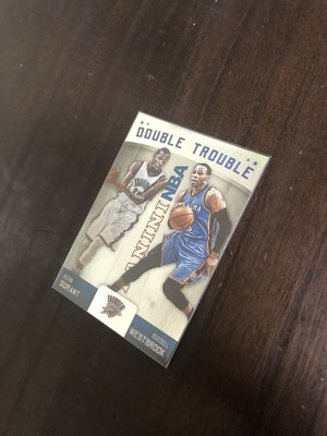 KEVIN DURANT  WESTBROOK  15-16 PANINI DOUBLE TROUBLE 前後卡況如圖