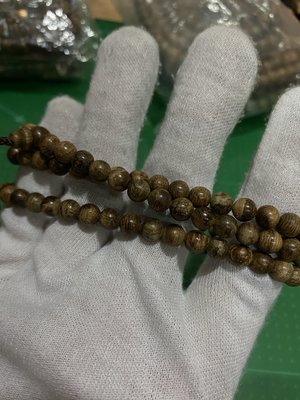 頂級沉水浮 印尼產區 6mm 108顆 保證天然沉香 珠體漂亮