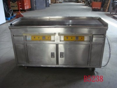 【全冠】二手冠今不銹鋼專業電子溫控鐵板燒料理台 料理機 220V三相電~(B5238)