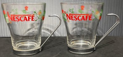 龍廬-自藏二手出清~玻璃製品-早期雀巢咖啡NESCAFE碎花圖案玻璃杯不鏽鋼把手二個一套/只有一套
