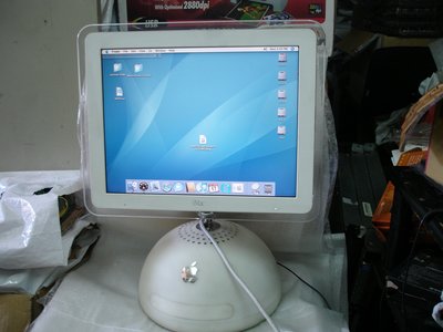 【電腦零件補給站 】Apple iMAC G4 兒時回憶，經典不敗 15吋(經典檯燈機)