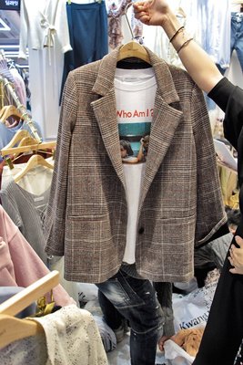 2017秋季新款韓版時尚格子翻領系扣小西裝單排扣外套女OL百搭西服