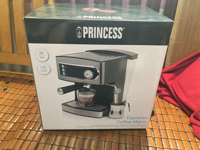 PRINCESS 荷蘭公主 20bar 半自動 義式 濃縮咖啡機