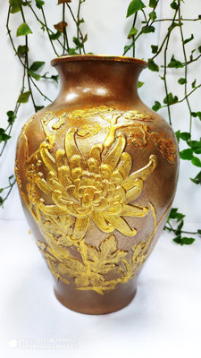銅花瓶，回流銅器，高浮雕菊花四君子，百年老貨，合金材質，全品