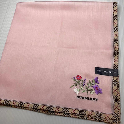 Burberry 花朵刺繡手帕，大尺寸57公分