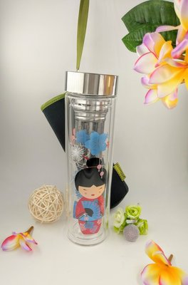 【三越Garden】日式娃娃雙層耐熱玻璃杯 350ml 泡茶杯 方便攜帶 創意水杯 茶水分離玻璃瓶隨身瓶