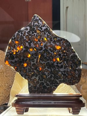 天然橄欖隕石隨形擺件