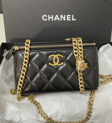 Chanel 22K 新款 全新 現貨 長盒子 調節釦 限量款 化妝箱 化妝包 黑色 羊皮 菱格紋 復古 金鏈 北市可面交 刷卡分期