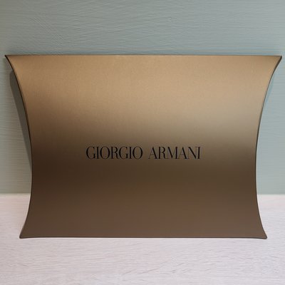 【巴黎淑女】Giorgio Armani GA 亞曼尼 古銅色霧面立體紙盒 專櫃中紙盒/質感不錯 送禮大方