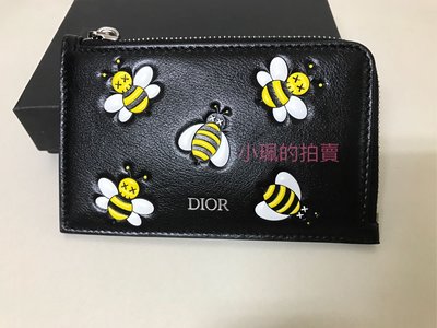 精品_DIOR MEN(迪奧)_Dior Homme x KAWS 黃色蜜蜂 皮革零錢包 卡片夾
