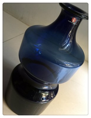 Iittla 芬蘭 Made in Finland 限量Timo Sarpaneva底部落款，藍色玻璃瓶