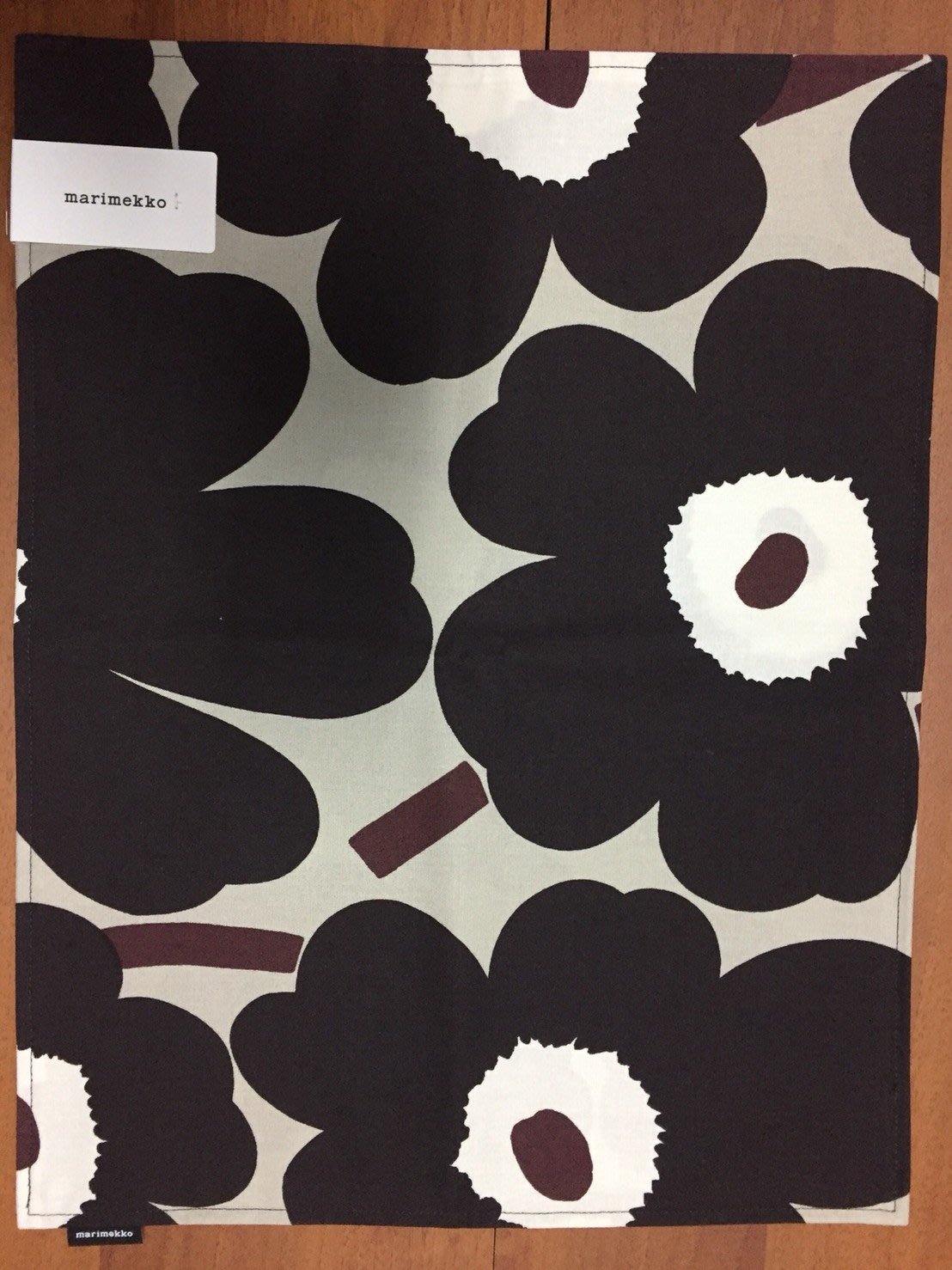 私人收藏出售 芬蘭marimekko 經典罌粟花餐墊 巧克力色 全新品 Yahoo奇摩拍賣