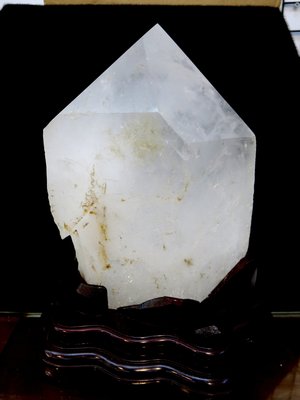 [[晶晶洞洞]]巴西天然骨幹白晶柱.重18.15kg