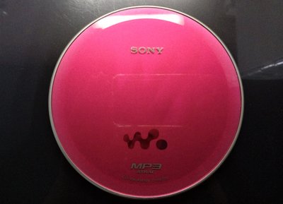 KV卡站 SONY NE730 索尼CD隨身聽 馬來西亞製造 桃紅色 CD PLAYER 單賣主機