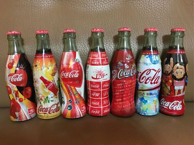 可口可樂 120週年 共7瓶 限量 玻璃瓶 已絕版 因收藏關係 瓶蓋有刮痕（如照片）不介意者再下標 出清優惠 不分售
