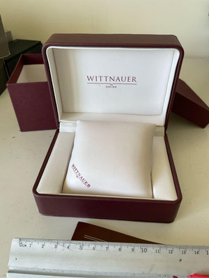 原廠錶盒專賣店 WITTNAUER 錶盒 J003